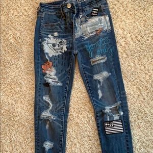 American eagle patched jeans